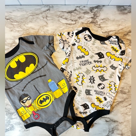 Two for One Bundle Pre-Loved Batman & Robin Onesie - Picture 1 of 4